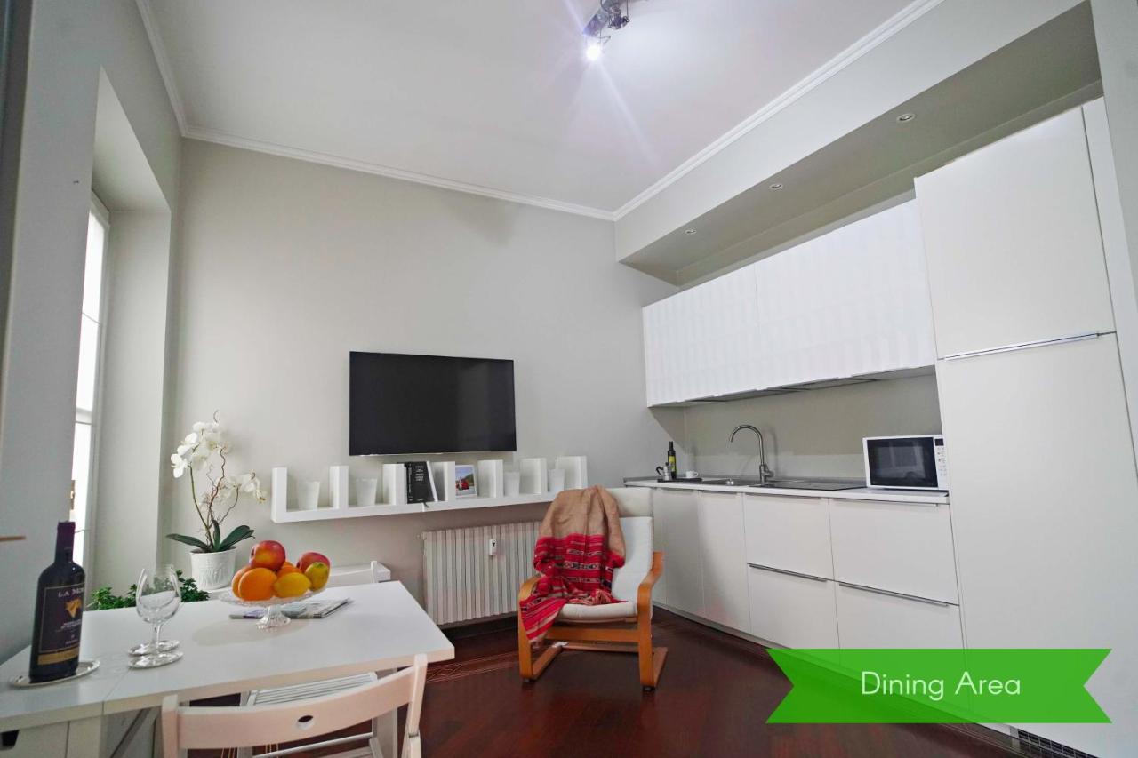 Chic 1Bdr With Shared Terrace Steps From Duomo By Rentopolis Mediolan Zewnętrze zdjęcie
