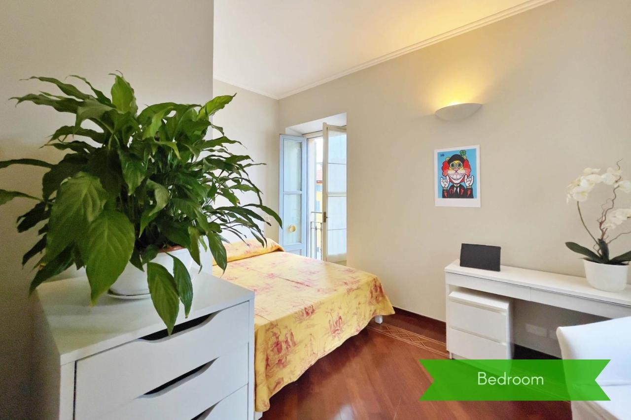 Chic 1Bdr With Shared Terrace Steps From Duomo By Rentopolis Mediolan Zewnętrze zdjęcie